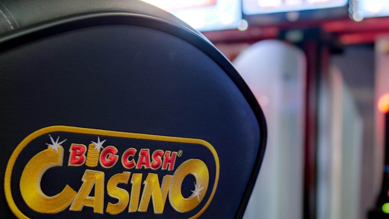 BIG CASH Marke Casinosessel
